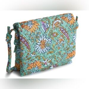 Vera Bradley NWT Paisley Crossbody Bag